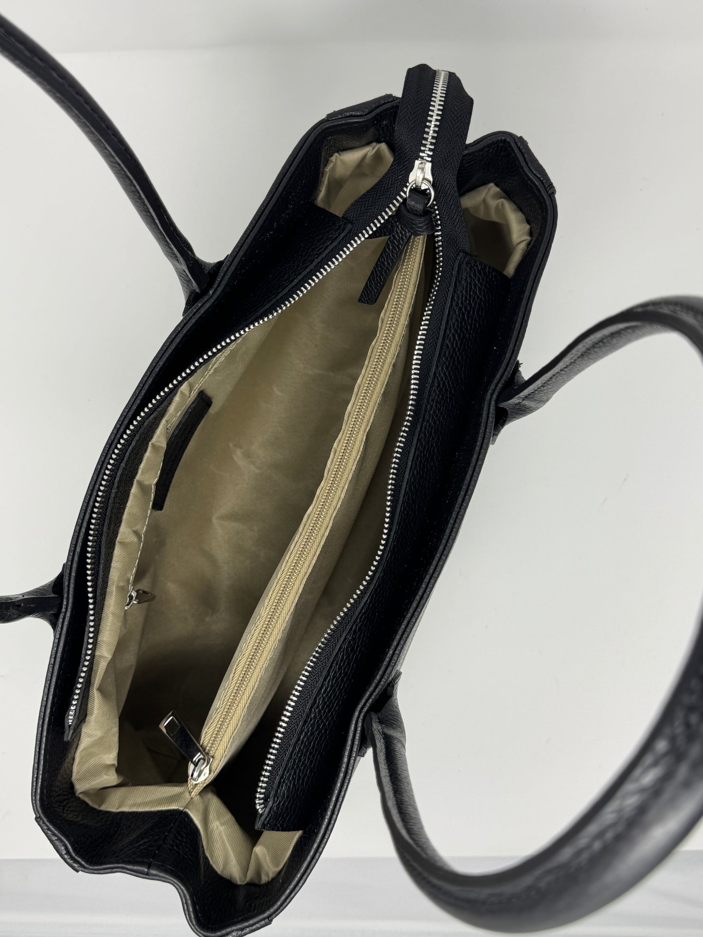 JO - Ledertasche